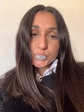 luci brecman online show from 05-26-26, 03:19