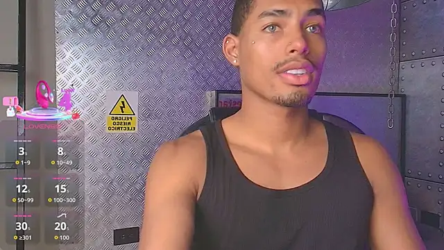 Snapshot of LiamByrne chatting on 12-05-25, 08:38 LiamByrne online show from 12-05-25, 08:38