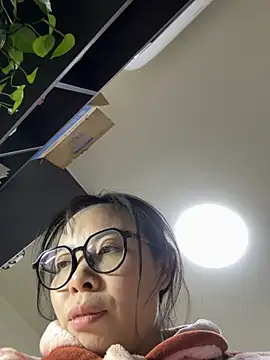 aa520uv online show from 10-21-25, 11:44