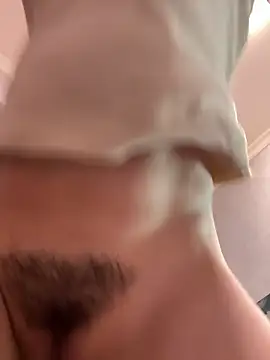 aa520uv online show from 02-18-26, 02:13