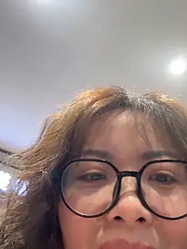 aa520uv online show from 03-27-26, 03:56