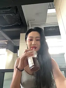 linger-23 online show from 10-07-25, 05:59