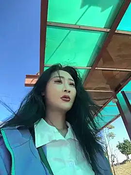 linger-23 online show from 11-07-25, 05:51