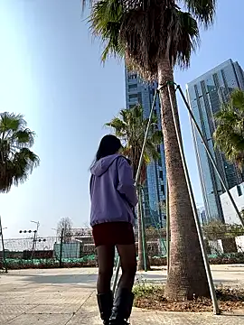 Snapshot of linger-23 chatting on 01-18-26, 06:06 linger-23 online show from 01-18-26, 06:06