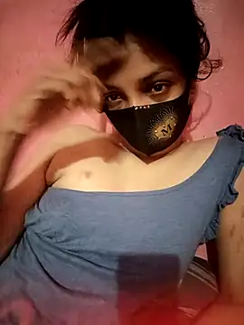 Night--Queen online show from 03-17-25, 09:34