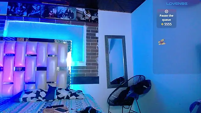 kriss sweetboobs10 online show from 03-14-26, 12:21