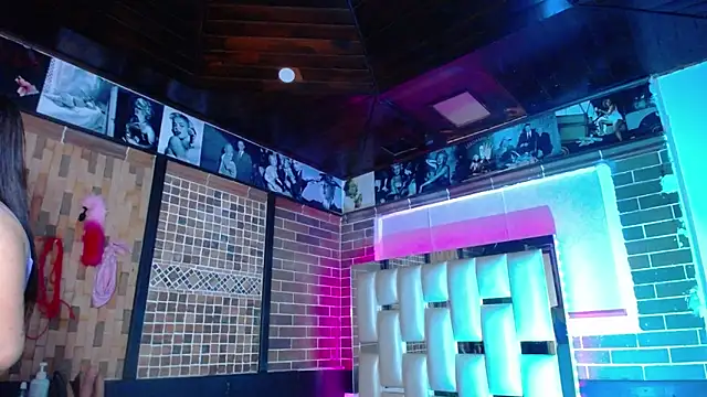 kriss sweetboobs10 online show from 04-05-26, 11:40