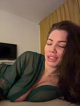 CelineReys online show from 12-20-25, 11:45