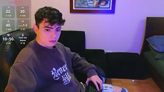 Snapshot of lukeboyce33 chatting on 01-08-26, 12:24 lukeboyce33 online show from 01-08-26, 12:24