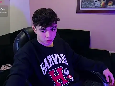 Snapshot of lukeboyce33 chatting on 02-03-26, 11:32 lukeboyce33 online show from 02-03-26, 11:32