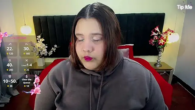 Snapshot of ailyn_maury chatting on 09-09-25, 01:27 ailyn maury online show from 09-09-25, 01:27