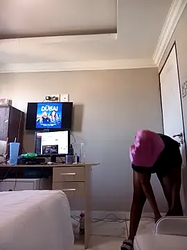 Snapshot of Hotytoty26 chatting on 10-04-25, 02:04 Hotytoty26 online show from 10-04-25, 02:04