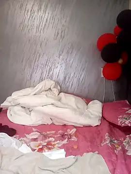 Snapshot of Hotytoty26 chatting on 11-24-25, 08:36 Hotytoty26 online show from 11-24-25, 08:36