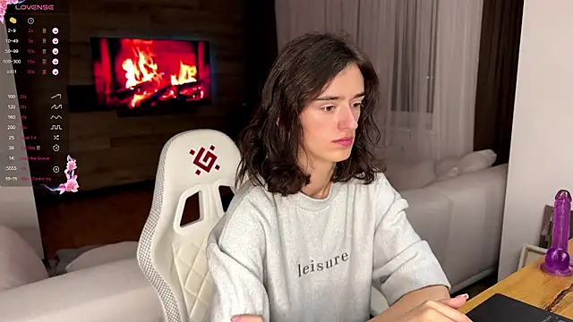 TwinTemptations online show from 10-09-25, 06:17