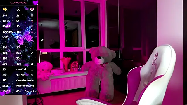 TwinTemptations online show from 03-26-26, 08:14