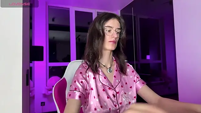 TwinTemptations online show from 03-28-26, 07:13