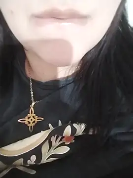 Snapshot of Fantassy_21 chatting on 05-19-26, 10:49 Fantassy 21 online show from 05-19-26, 10:49