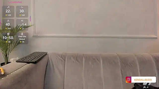 Kendallbleer online show from 11-20-25, 11:43