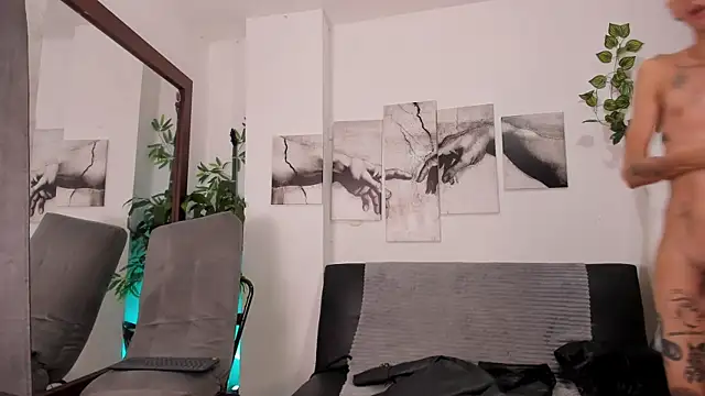 Snapshot of Giotrashy chatting on 10-03-25, 07:33 Giotrashy online show from 10-03-25, 07:33