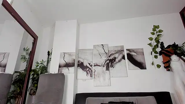 Snapshot of Giotrashy chatting on 10-16-25, 07:48 Giotrashy online show from 10-16-25, 07:48