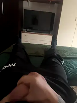 impaolo20 online show from 10-04-25, 02:59