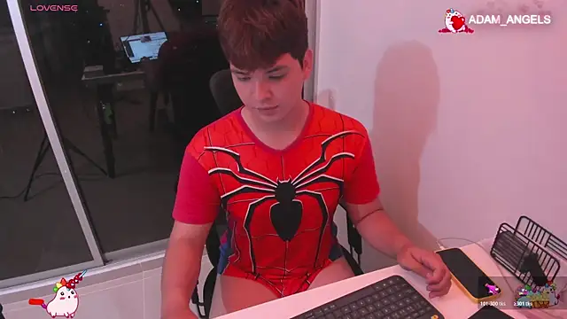 adam angelssss online show from 06-17-26, 07:00