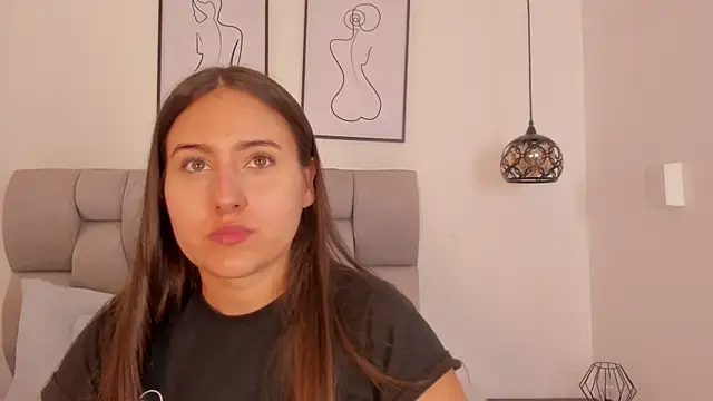 Hanna Evans   online show from 10-21-25, 12:06