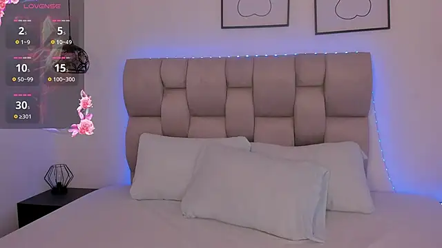 Hanna Evans   online show from 02-28-26, 11:33