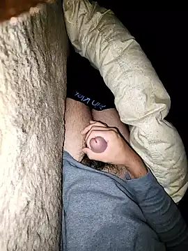 Snapshot of ikeike-kun chatting on 11-21-25, 11:25 ikeike-kun online show from 11-21-25, 11:25