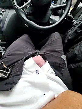 ikeike-kun online show from 03-26-26, 08:09