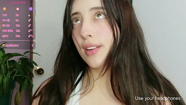 Rebbecawhite meow online show from 03-25-26, 11:55