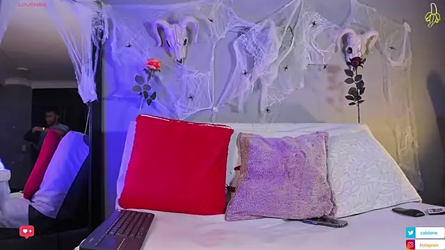 Colstorw  online show from 10-17-25, 10:40