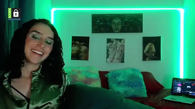 TwinFlamesX online show from 03-17-25, 04:54