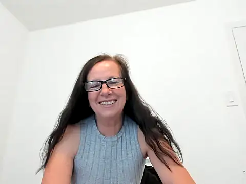 Snapshot of peachgoddess chatting on 07-03-26, 01:17 peachgoddess online show from 07-03-26, 01:17