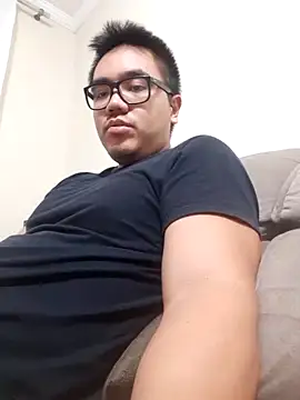 awesometeacher33 online show from 03-20-25, 04:09