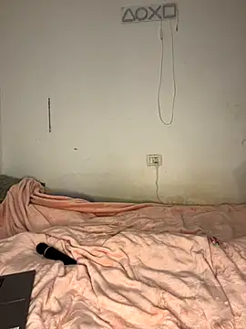 DarkVelvet online show from 09-21-25, 08:32