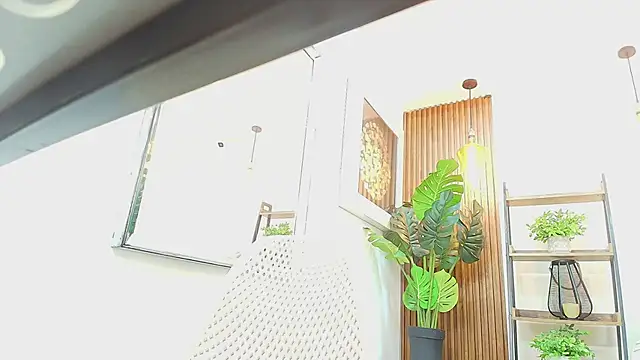 Coral Lise online show from 09-23-25, 11:13