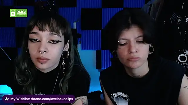 Snapshot of lovelockedlips chatting on 05-13-26, 12:30 lovelockedlips online show from 05-13-26, 12:30