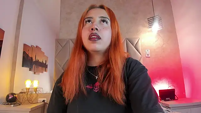 Snapshot of kailinmoonx chatting on 05-22-26, 12:44 kailinmoonx online show from 05-22-26, 12:44