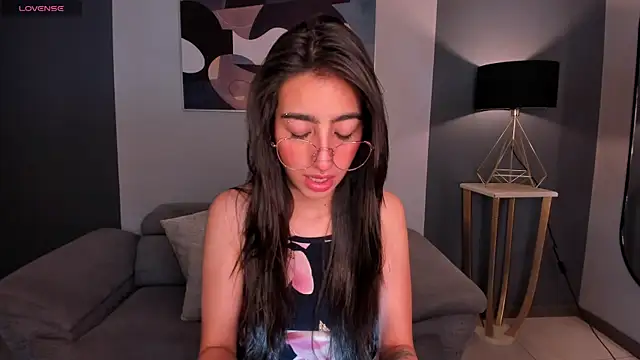 LarisaSmirnov online show from 09-13-25, 08:41