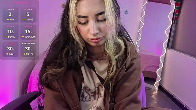 Malory tay1 online show from 01-05-26, 06:55