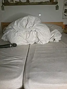 Snapshot of naturliebe chatting on 03-01-26, 03:25 naturliebe online show from 03-01-26, 03:25