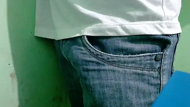 Snapshot of paulo666k chatting on 02-27-26, 10:37 paulo666k online show from 02-27-26, 10:37