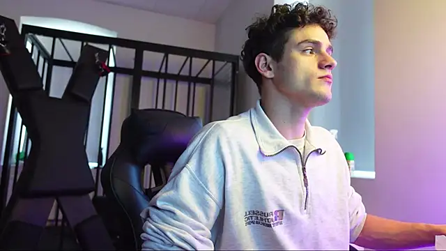 Brad Holloway online show from 10-19-25, 12:39