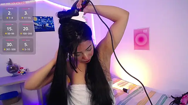 Snapshot of Emilybutterfly1 chatting on 09-18-25, 07:49 Emilybutterfly1 online show from 09-18-25, 07:49