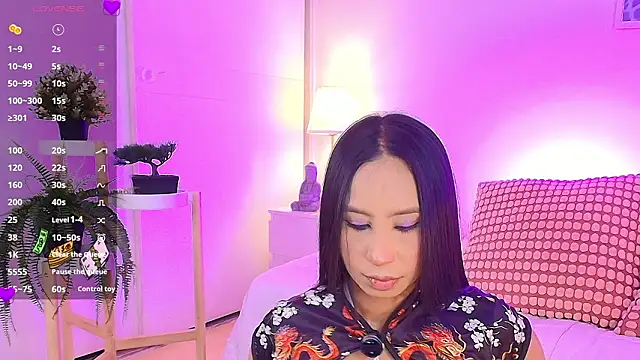 Valen ross  online show from 02-12-26, 09:43