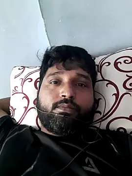 Snapshot of John96999 chatting on 10-05-25, 12:03 John96999 online show from 10-05-25, 12:03