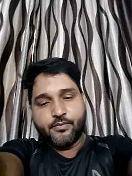 Snapshot of John96999 chatting on 06-05-26, 07:14 John96999 online show from 06-05-26, 07:14