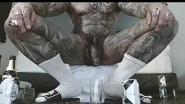 Snapshot of danilog515 chatting on 07-14-26, 02:05 danilog515 online show from 07-14-26, 02:05