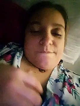 Snapshot of Samanta_SS chatting on 05-19-26, 05:03 Samanta SS online show from 05-19-26, 05:03
